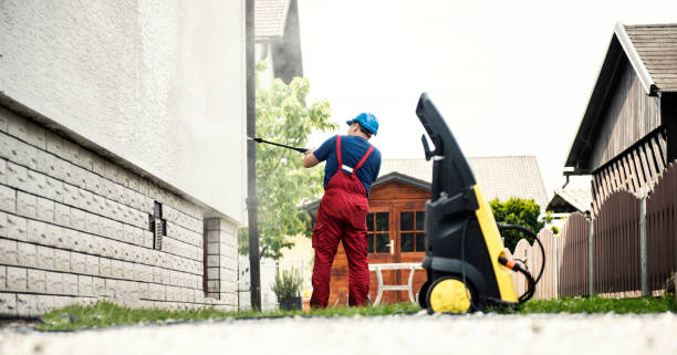 Best Driveway Pressure Washing  in Huntington Station, NY